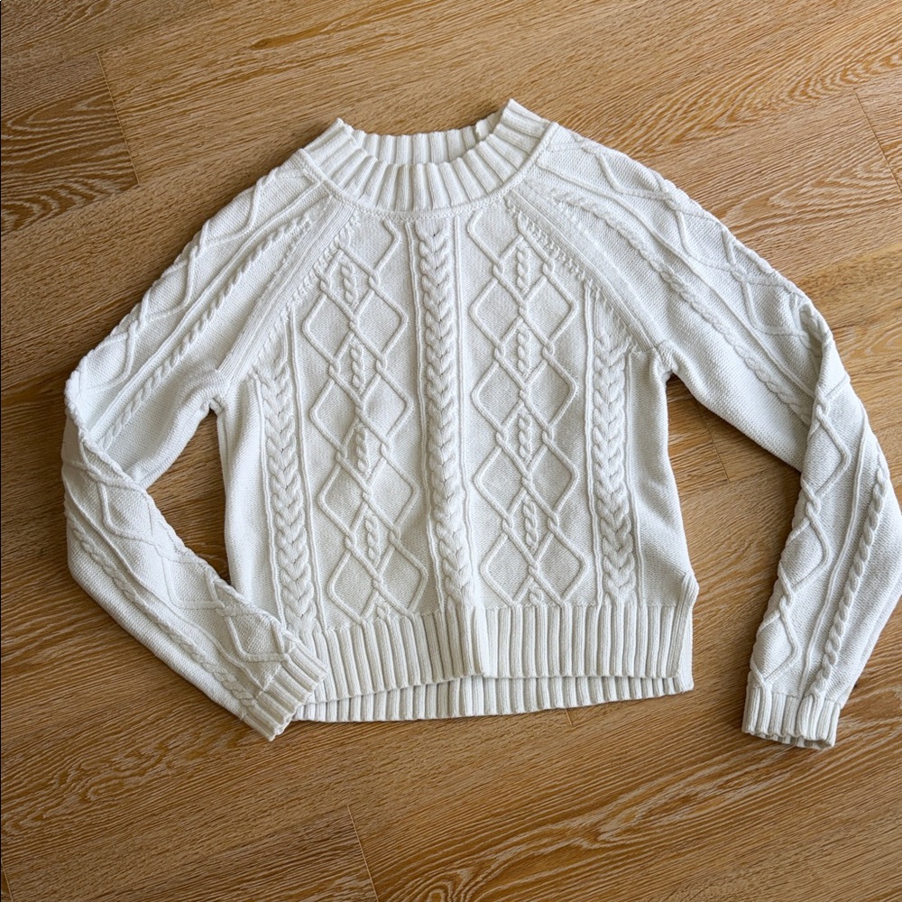 GAP white Cable-Knit Crewneck Sweater